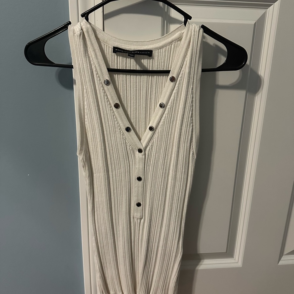 White House Black Market Ivory Ribbed Tank Top